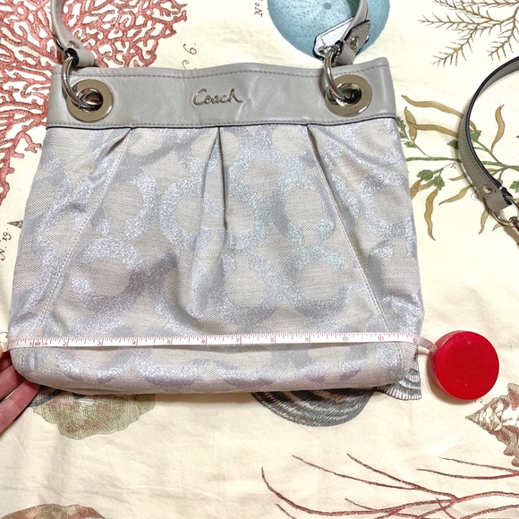 Coach handbag purse - Picture 9 of 13